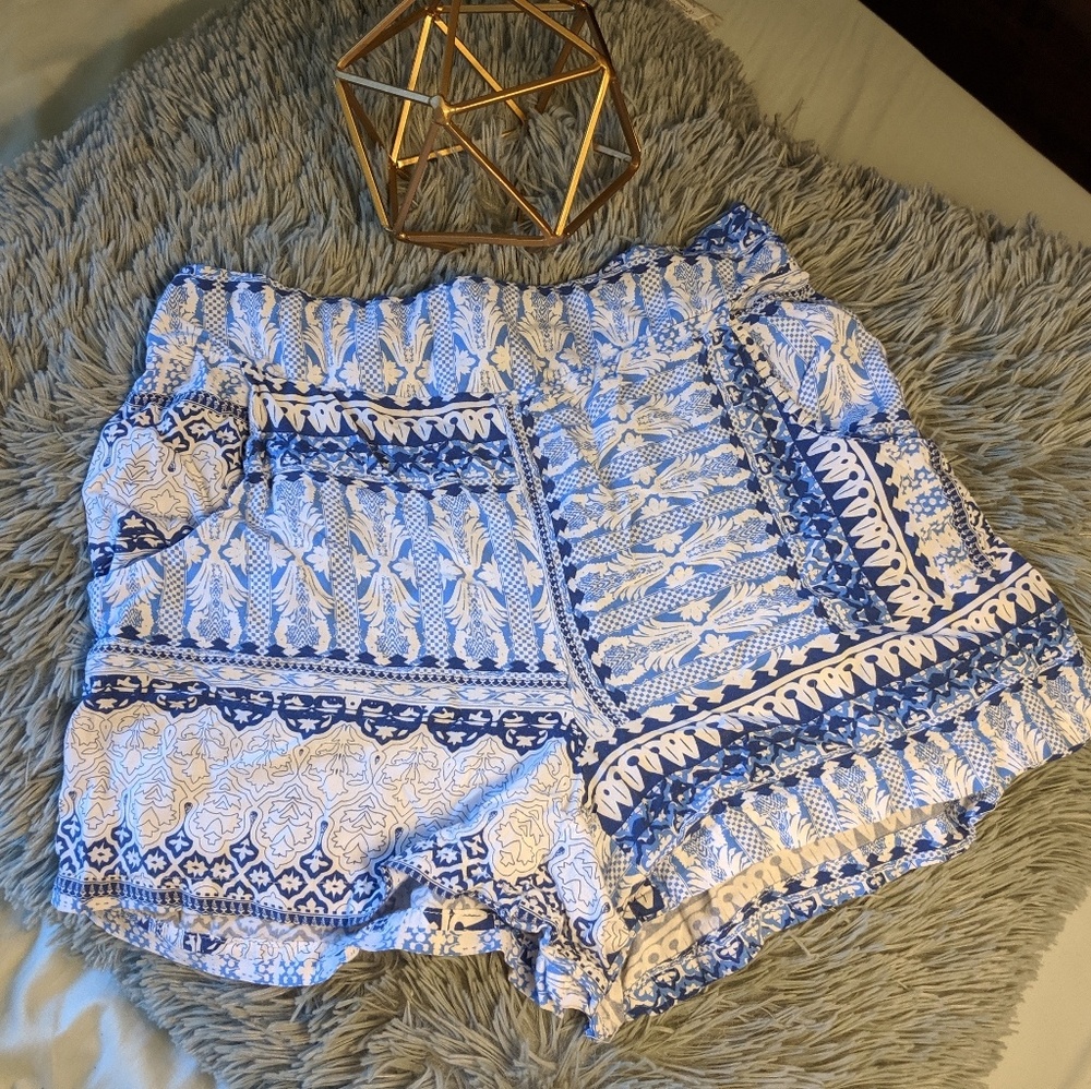 COTTON ON Blue Pattern Shorts